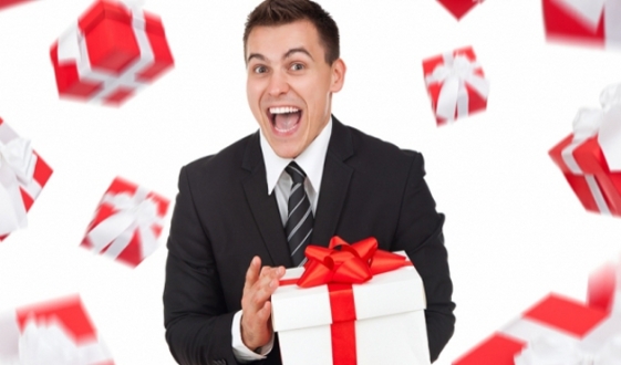 23 февраля подарок коллеге