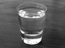 стакан с водой